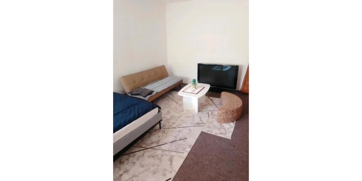 WG Mitbewohnerin -Mitbewohner 1 zimmer