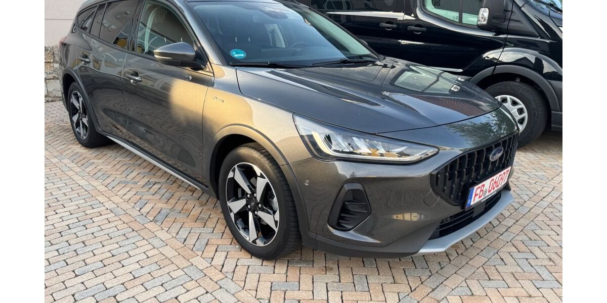 Ford Focus 60.000 km 18.990 &euro; Münzenberg 35516