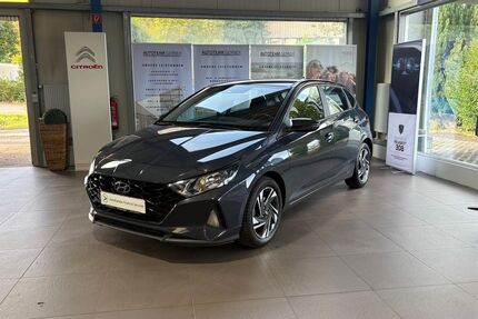 Hyundai i20 86.628 km 12.390 &euro; Emsdetten 48282