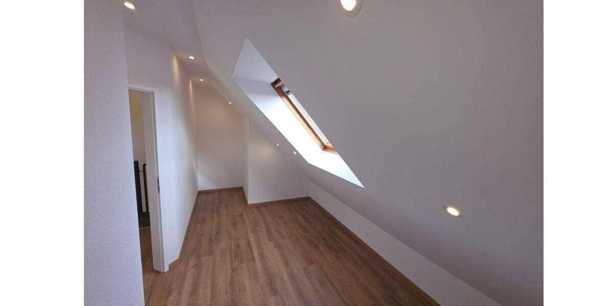 Etagenwohnung Offenbach - 3 Zimmer, 65 m&sup2;, 247.500&euro; | Angebot:24821768