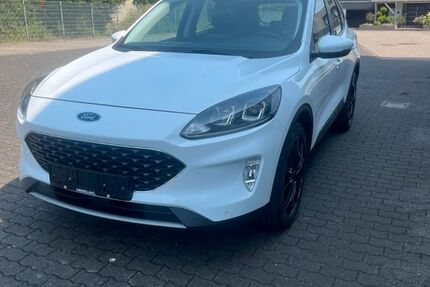 Ford Kuga 43.173 km 18.990 € Urmitz 56220