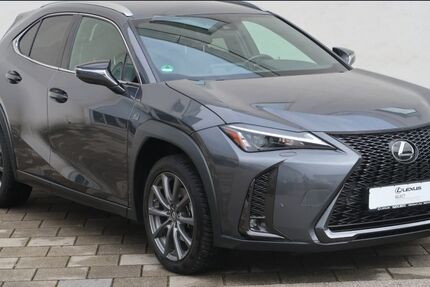 Lexus UX 20.750 km 32.880 &euro; Mühldorf 84453