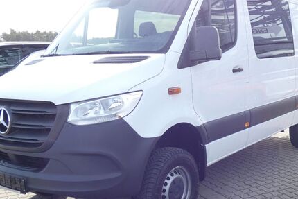 Mercedes-Benz Sprinter 145.200 km 43.980 € Nürnberg 90480