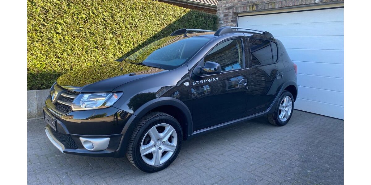 Dacia Sandero 111.585 km 5.900 &euro; Isselburg 46419