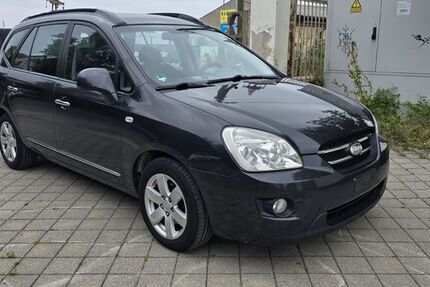 Kia Carens 167.000 km 3.490 € Leipzig - Ost 04328
