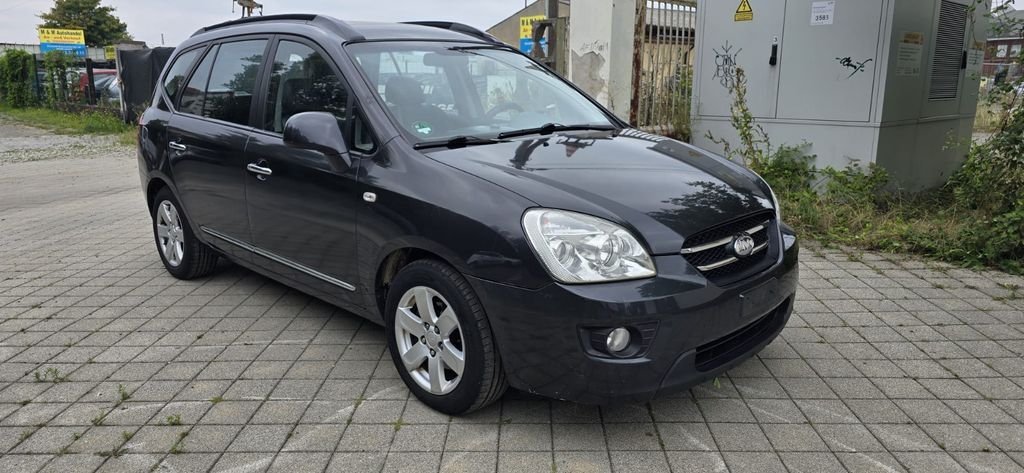 Kia Carens 167.000 km 3.490 € Leipzig - Ost 04328