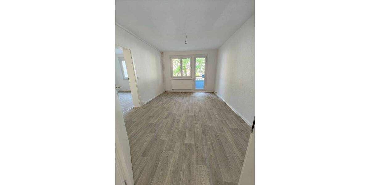 Etagenwohnung Brandenburg an der Havel Nord - 2 Zimmer, 48 m&sup2;, 378&euro; | Angebot:26908426