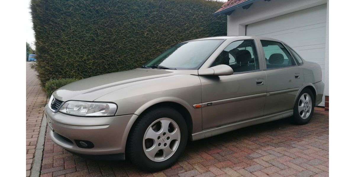 Opel Vectra 224.000 km 1.049 &euro; Wörth am Main 63939