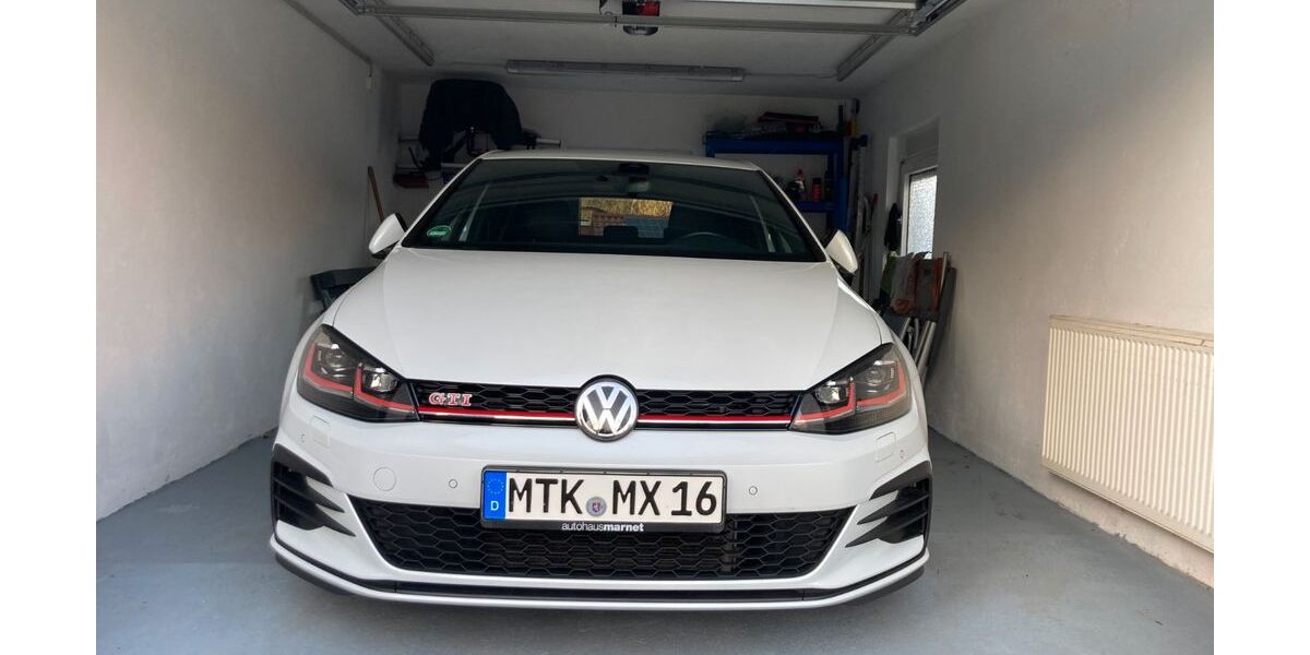 VW Golf 91.000 km 20.900 &euro; Bad Soden 65812