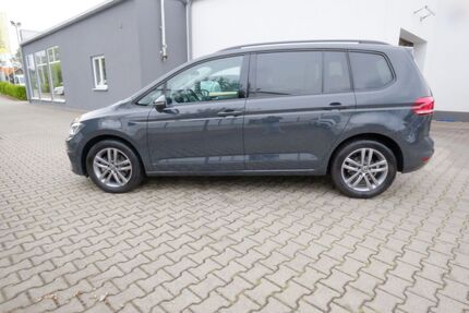 VW Touran 16.580 km 34.999 &euro; Coburg 96450