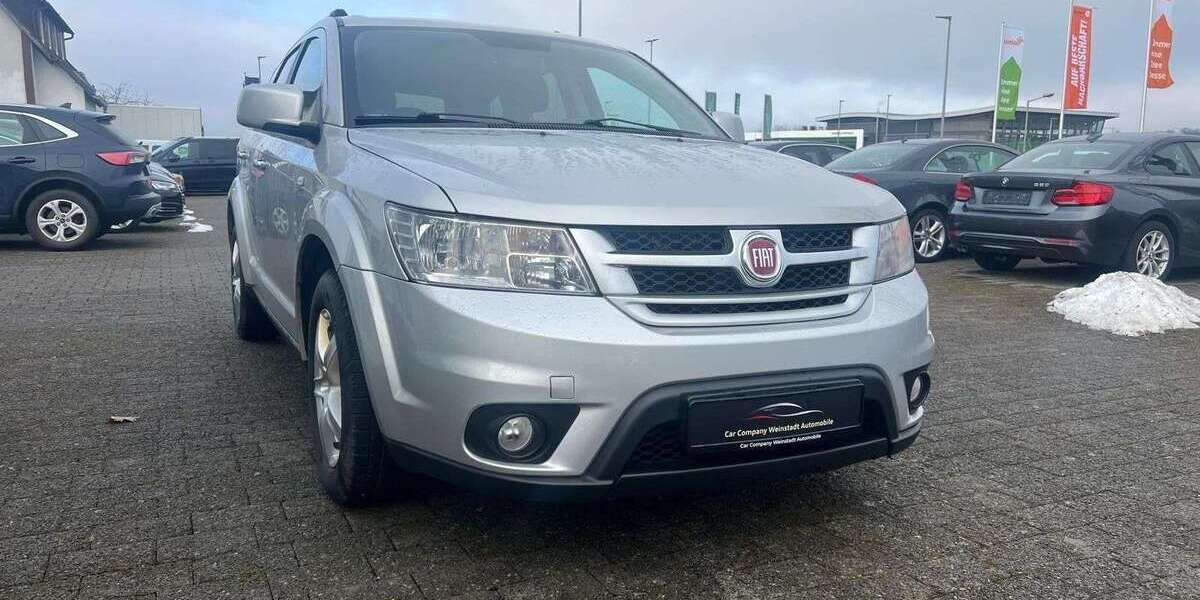 Fiat Freemont 150.000 km 8.990 &euro; Weinstadt 71384