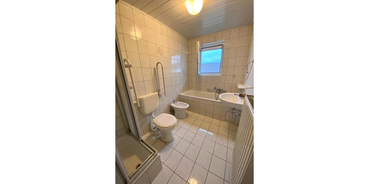 Etagenwohnung Karlstadt - 3 Zimmer, 85 m&sup2;, 950&euro; | Angebot:25900587