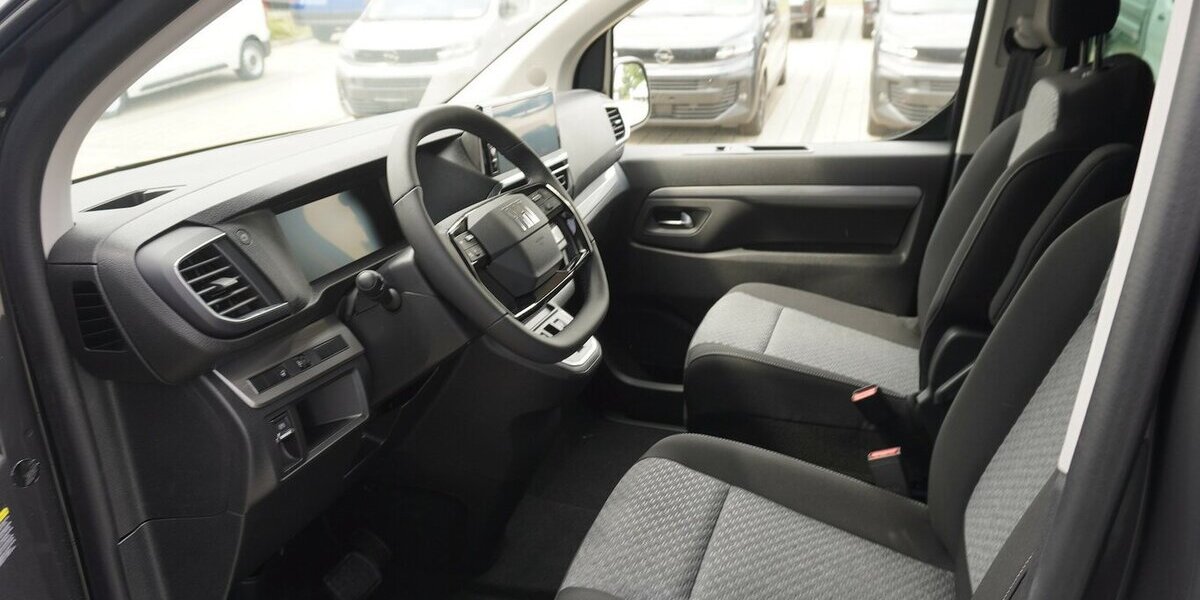 Fiat Ulysse L2 180 AT8 8-Sitzer / 10-Zoll Navi 15.712 km 37.961 &euro; Münchenbernsdorf 07589