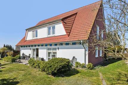 Haus zum Kaufen in Neverin 359.000 € 180 m²