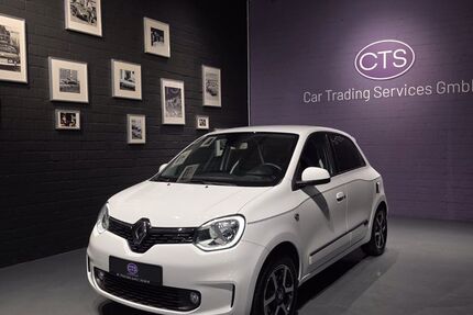 Renault Twingo 110.394 km 8.800 &euro; Düsseldorf 40476