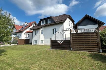 Haus Arnsberg - 7 Zimmer, 200 m&sup2;, 1.500&euro; | Angebot:25125028