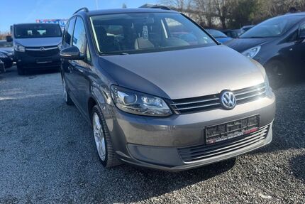 VW Touran 213.000 km 3.999 &euro; Kiel 24146
