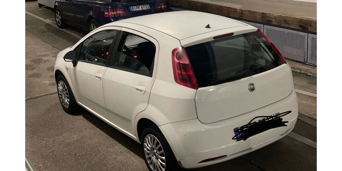 Fiat Punto 150.000 km 1.950 &euro; Berlin 12057