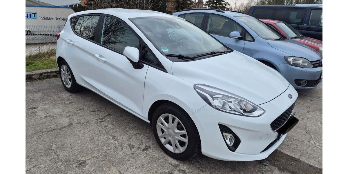 Ford Fiesta 98.800 km 8.250 &euro; Pirna 01796
