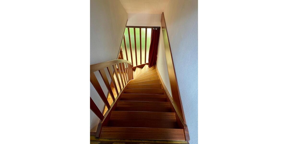 Bungalow Weilrod - 3 Zimmer, 120 m&sup2;, 350.000&euro; | Angebot:26719958
