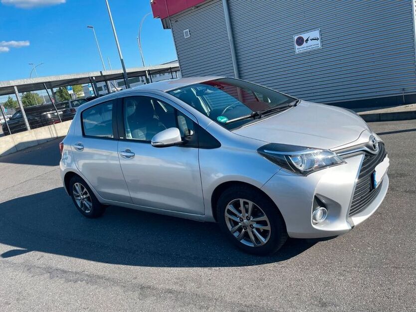 Yaris