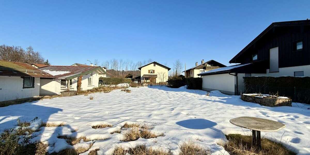 Grundstück Siegsdorf - 779.000&euro; | Angebot:24789490