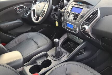 Hyundai ix35 108.000 km 8.200 &euro; Berlin 13127