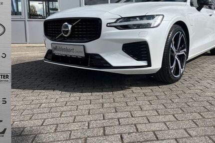 Volvo V60 22.280 km 36.490 &euro; Schwerin 19057