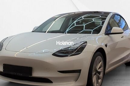 Tesla Model 3 73.055 km 24.800 &euro; Eschborn 65760
