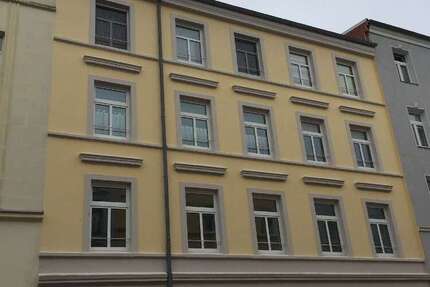 Wohnung zum Mieten in Schwerin 420 € 46.46 m²