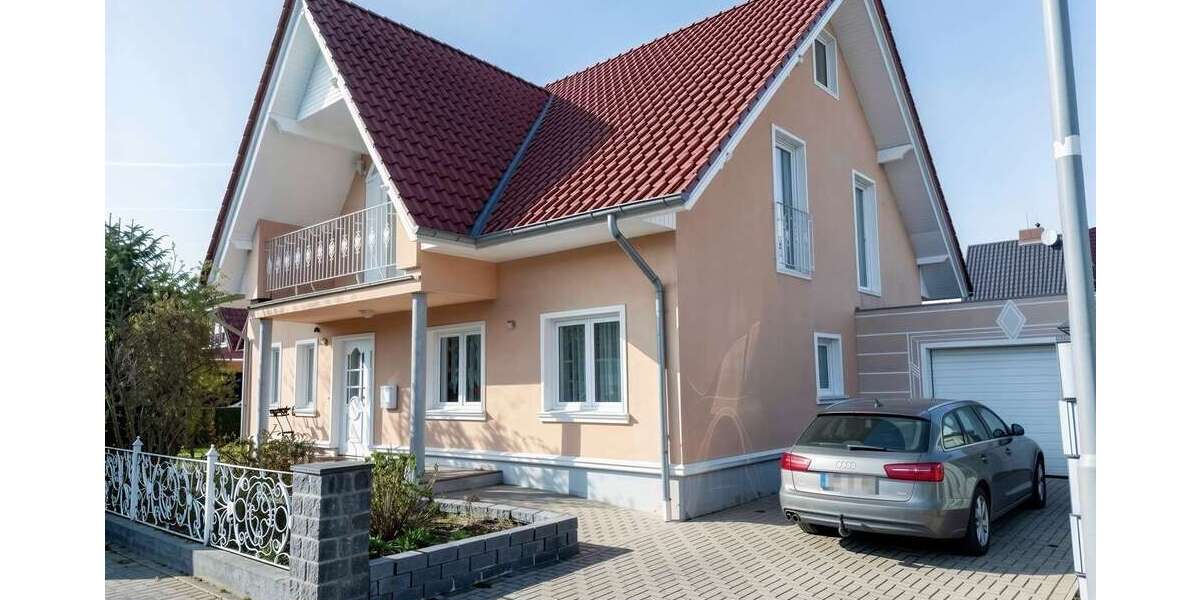 Sofort einziehen und wohlfühlen! Einfamilienhaus mit ELW in Barnstorf - Einfamilienhaus Barnstorf | Angebot:25917706