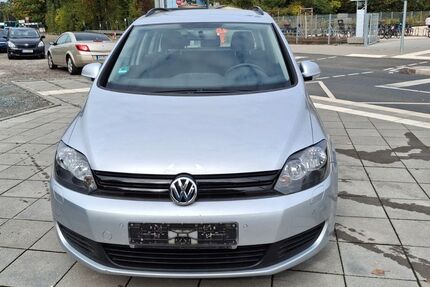 VW Golf 134.000 km 3.500 € Frankfurt 60486
