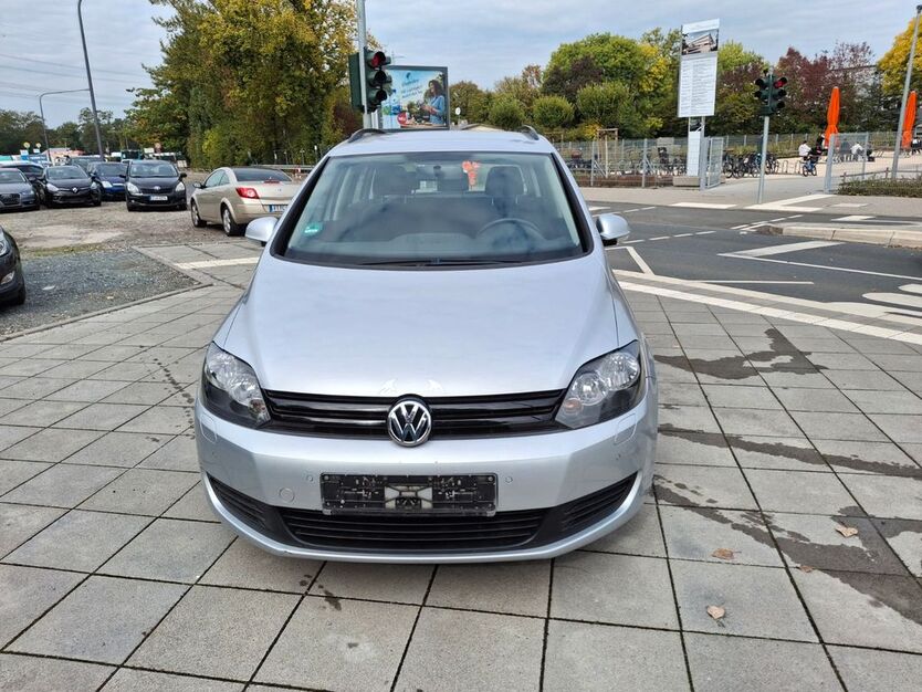VW Golf 134.000 km 3.500 € Frankfurt 60486