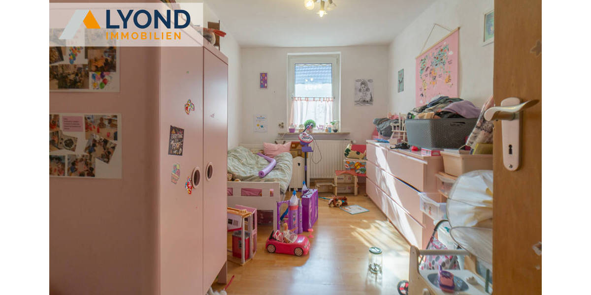 Bauernhaus, Landhaus Bad Arolsen / Schmillinghausen Schmillinghausen - 9 Zimmer, 220 m&sup2;, 159.000&euro; | Angebot:25773073