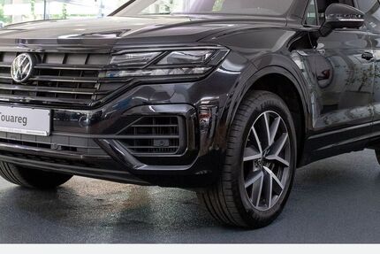 VW Touareg 64.419 km 49.880 &euro; Recklinghausen 45663