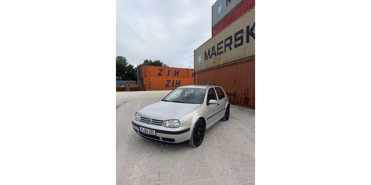 VW Golf 139.000 km 2.490 &euro; Haar 85540