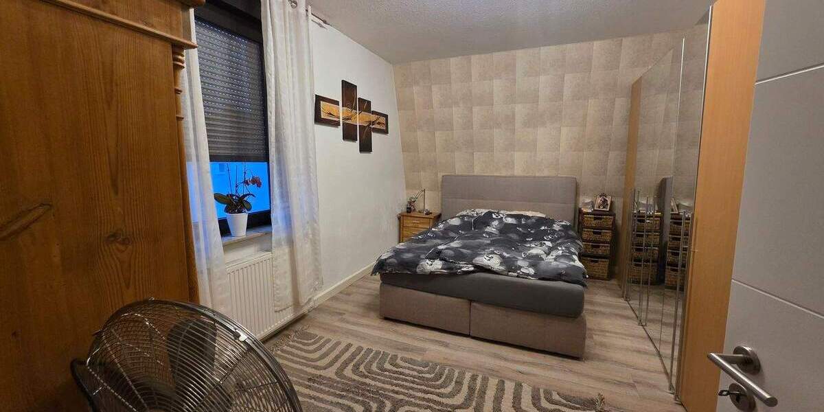 Doppelhaushälfte Velbert Mitte - 5 Zimmer, 145 m&sup2;, 560.000&euro; | Angebot:25897604