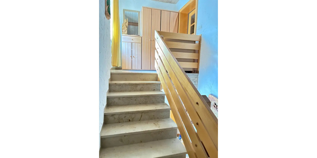 Dachgeschoßwohnung Regensburg Galgenberg - 3 Zimmer, 85 m&sup2;, 750&euro; | Angebot:25293580