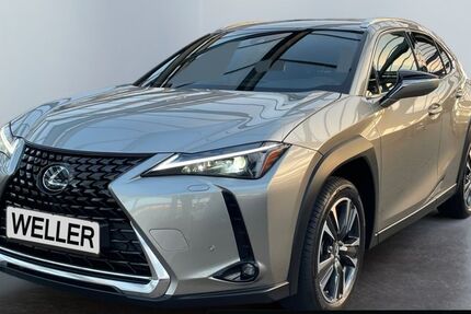 Lexus UX 29.690 km 29.990 &euro; Leipzig 04178