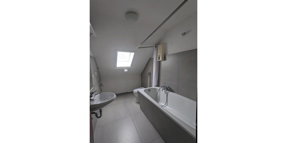 Dachgeschoßwohnung Wilnsdorf - 2 Zimmer, 55 m&sup2;, 420&euro; | Angebot:26339129