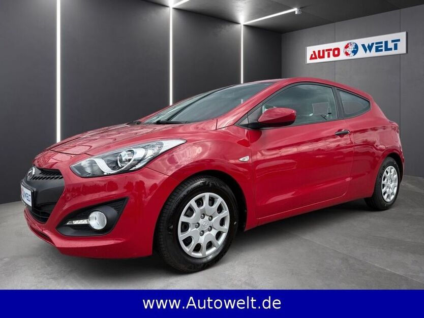 i30