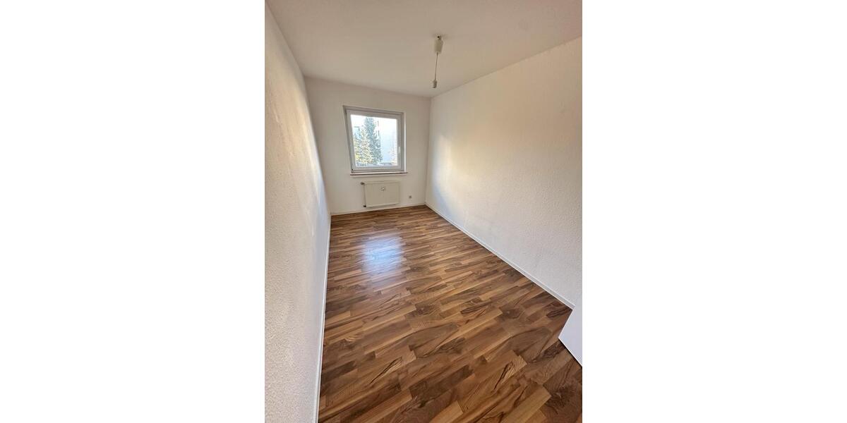 Etagenwohnung Laatzen - 4 Zimmer, 124 m&sup2;, 295.000&euro; | Angebot:26338514