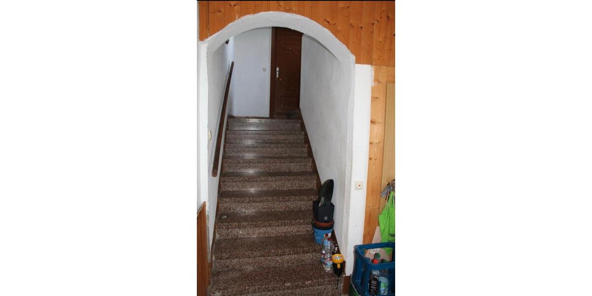 Mehrfamilienhaus, Wohnhaus Grünhainichen - 11 Zimmer, 250 m&sup2;, 130.000&euro; | Angebot:26791458