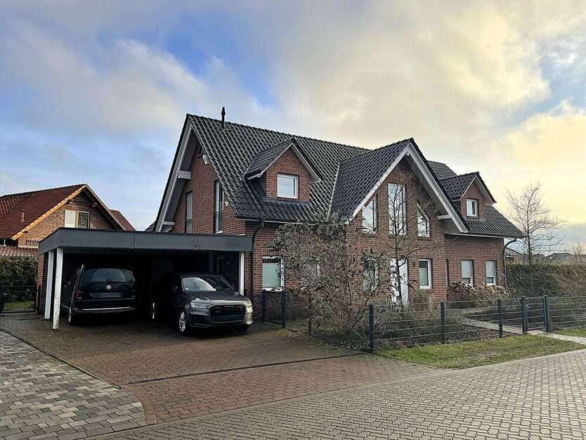 Haus zum Kaufen in Winsen 748.000 € 250 m²