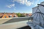Traumhaft sanierte 3-Zimmer-Wohnung mit Balkon und TG-Stellplatz in Uni-Nähe