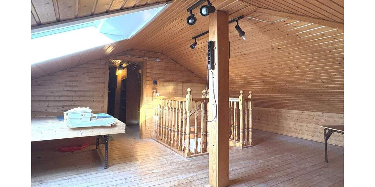 Einfamilienhaus Stuttgart Vaihingen - 5 Zimmer, 172 m&sup2;, 1.095.000&euro; | Angebot:25065486