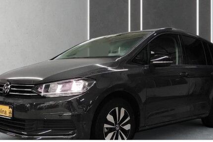 VW Touran 11.535 km 30.989 &euro; Berlin 13581