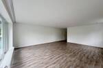 Lichtdurchflutete 2-Zimmer-Wohnung mit Balkon im Herzen von Büderich