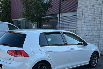 VW Golf 123.000 km 8.350 &euro; Göppingen 73037