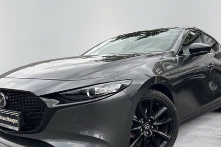 Mazda 3 8.264 km 25.490 &euro; Berlin 13599